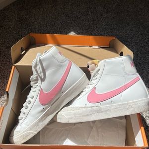 Nike womens blazers pink, size 7